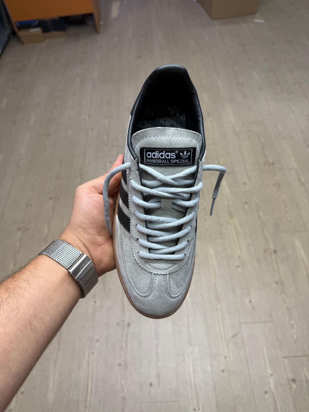 Spezial gri