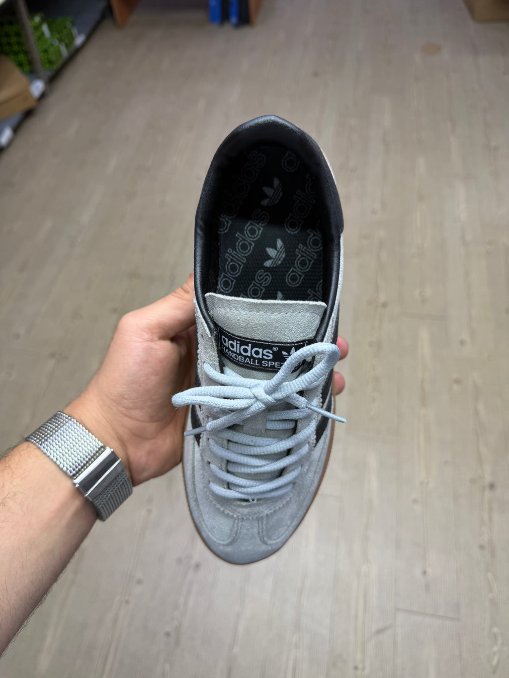 Spezial gri